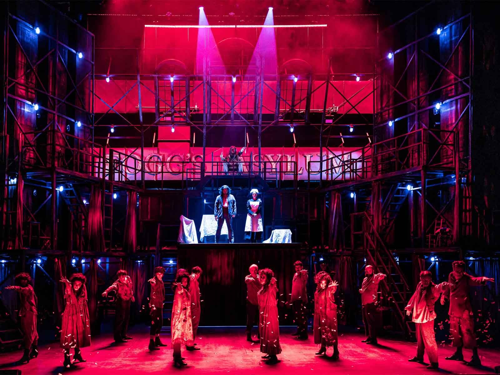 Sweeney Todd: The Demon Barber of Fleet Street: What to expect - 3