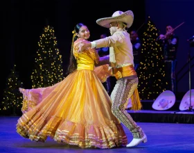 Nochebuena: A Christmas Spectacular: What to expect - 2