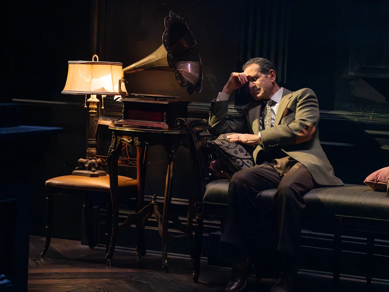 Antigone (This Play I Read in High School): What to expect - 8