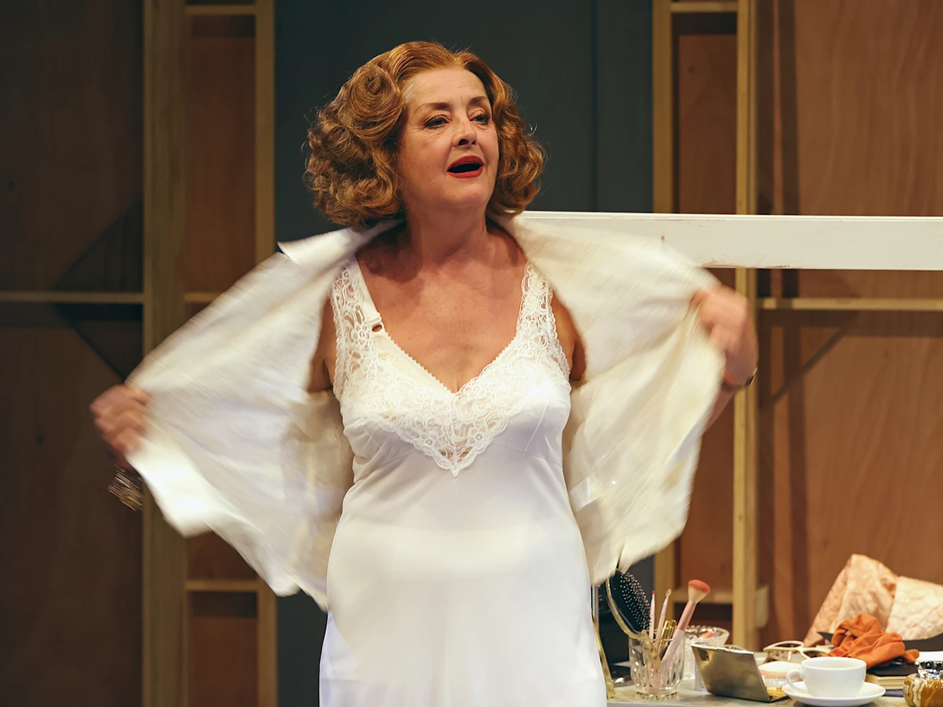 BETTE & JOAN : What to expect - 6