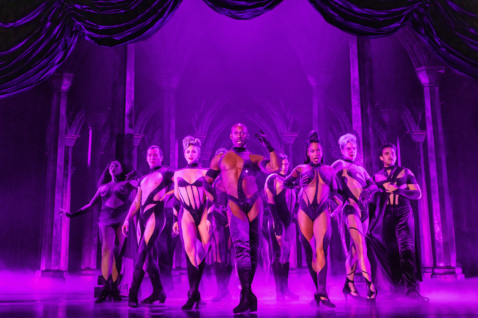 Death Becomes Her: What to expect - 4