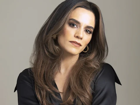 Photo of Sepideh Moafi in New Born.