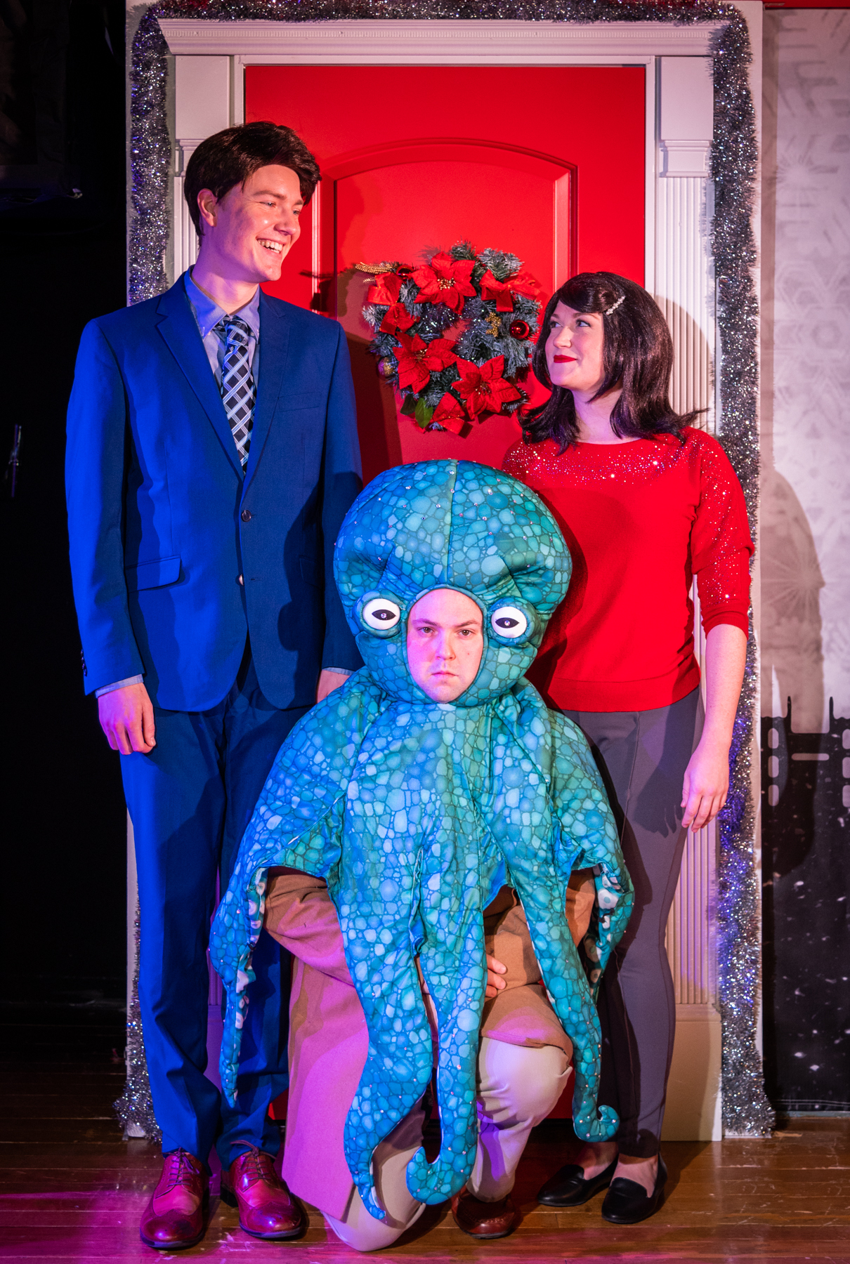 Love Actually? The Unauthorized Musical Parody: What to expect - 4