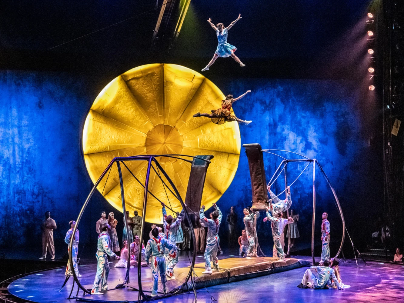 Cirque du Soleil: LUZIA: What to expect - 2