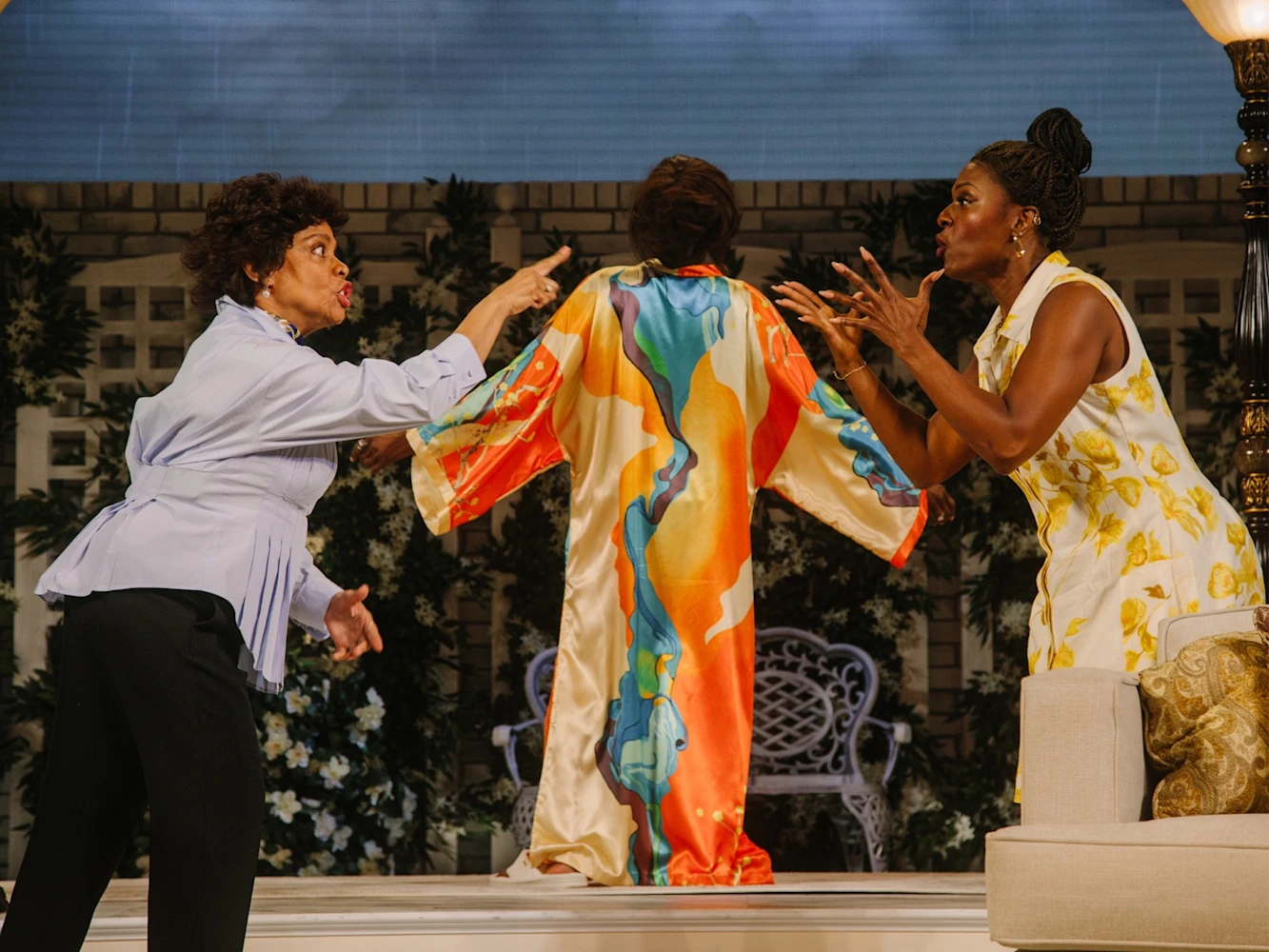 Angry, Raucous, and Shamelessly Gorgeous: What to expect - 5