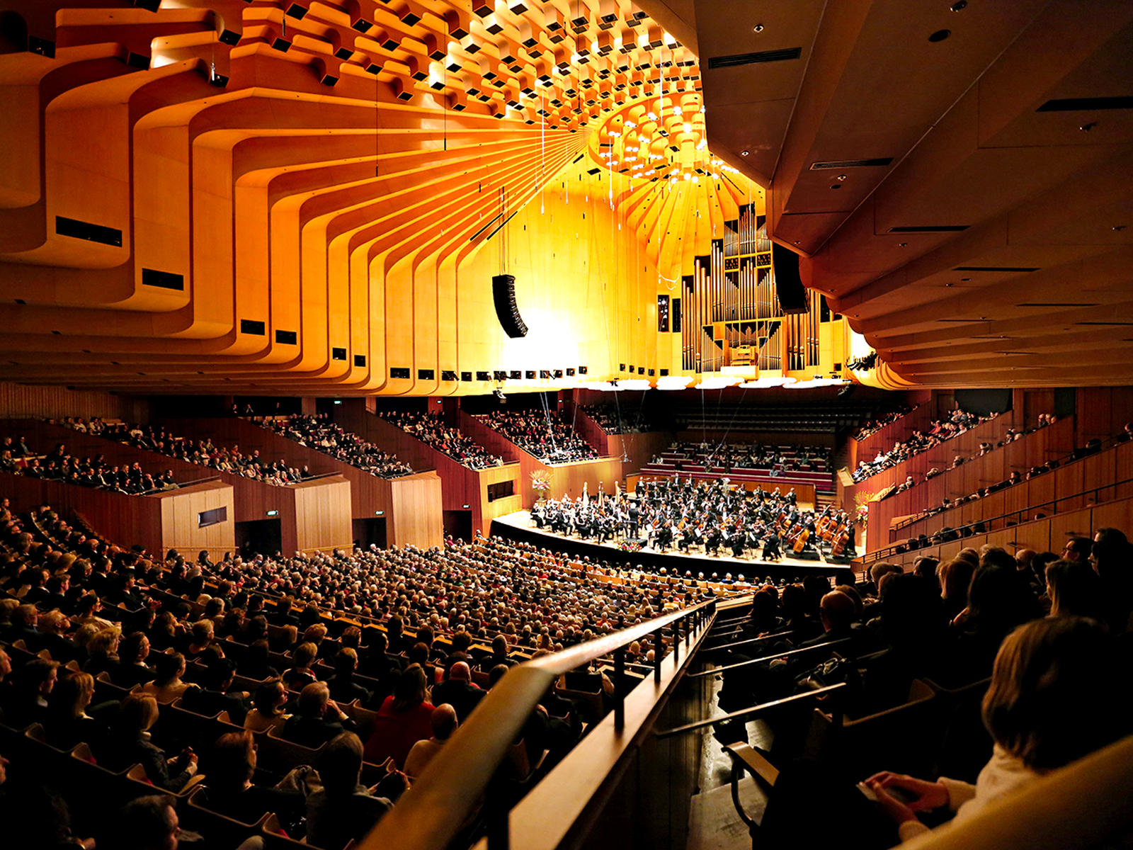 Australian World Orchestra Beethoven, Schumann and Dean Tickets