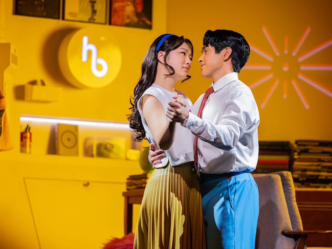Maybe Happy Ending: What to expect - 1