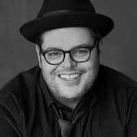 Josh Gad