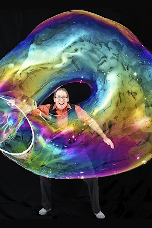 The Amazing Bubble Man