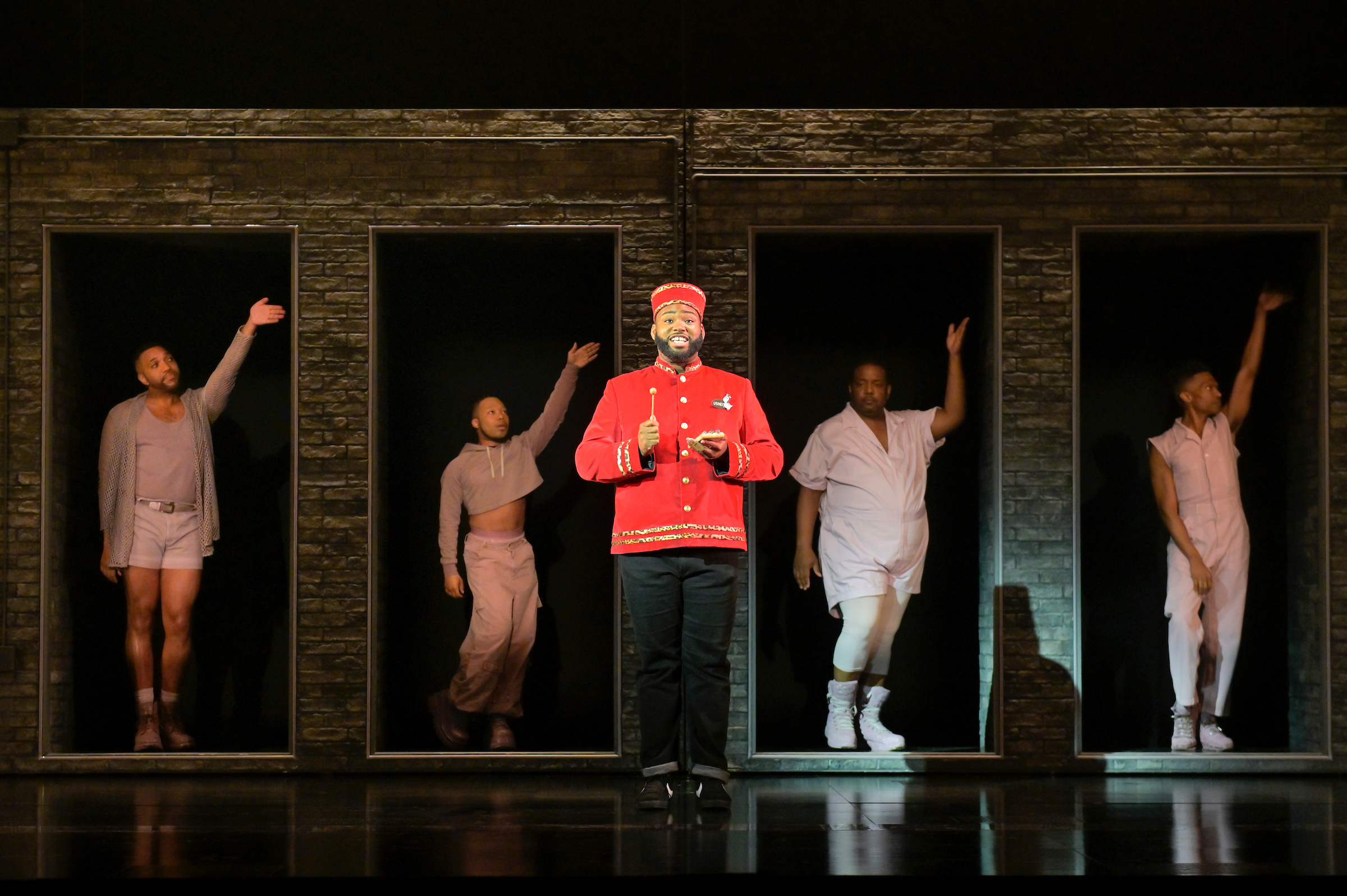 A Strange Loop: What to expect - 4