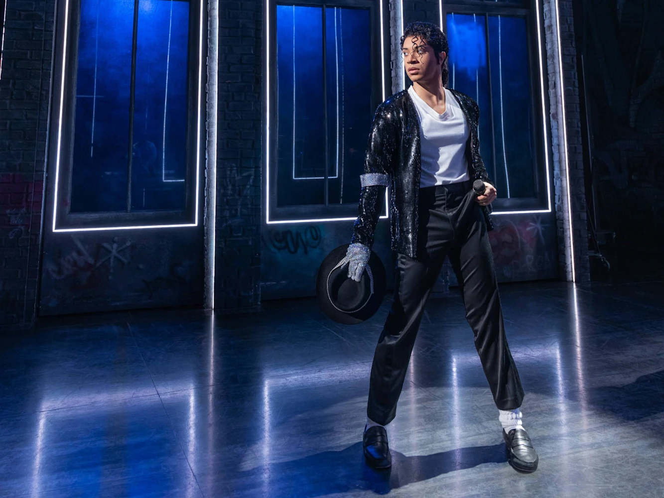 MJ The Musical: What to expect - 6