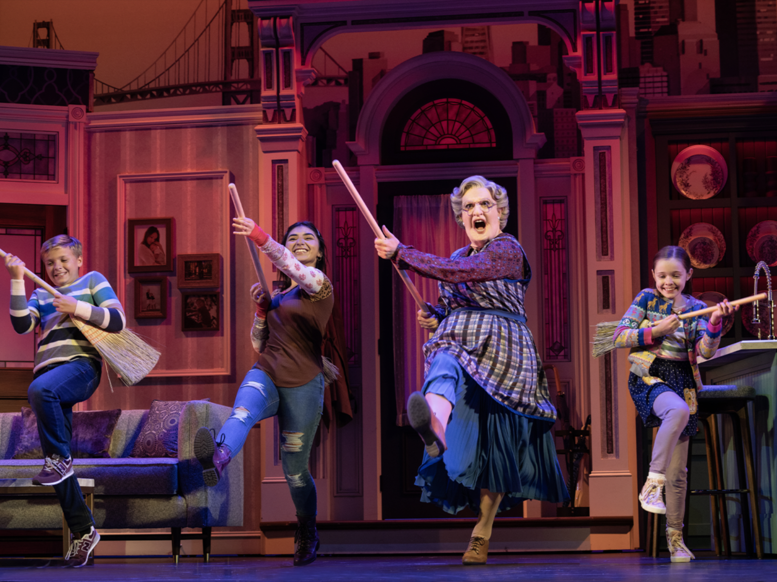 Mrs. Doubtfire: What to expect - 4