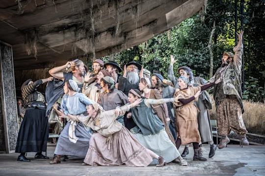 Fiddler on the Roof: What to expect - 2