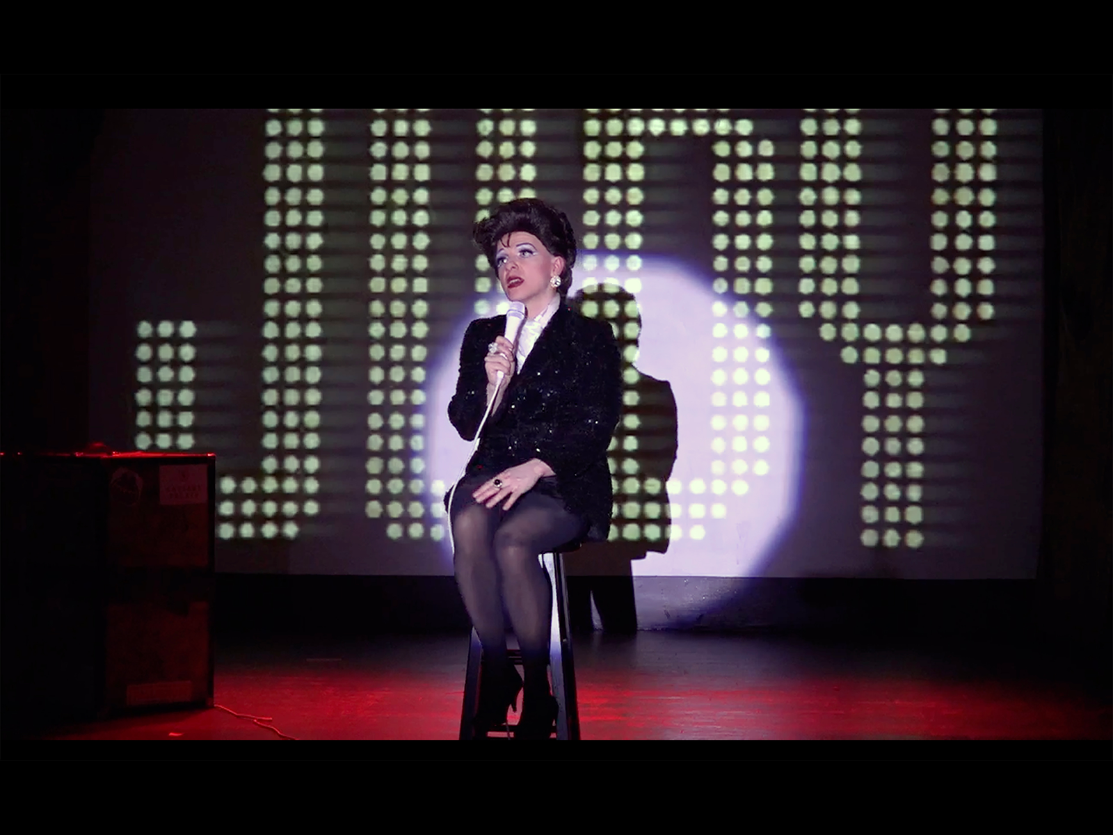 Judy Garland Christmas Special starring Peter Mac as Judy Garland: What to expect - 1