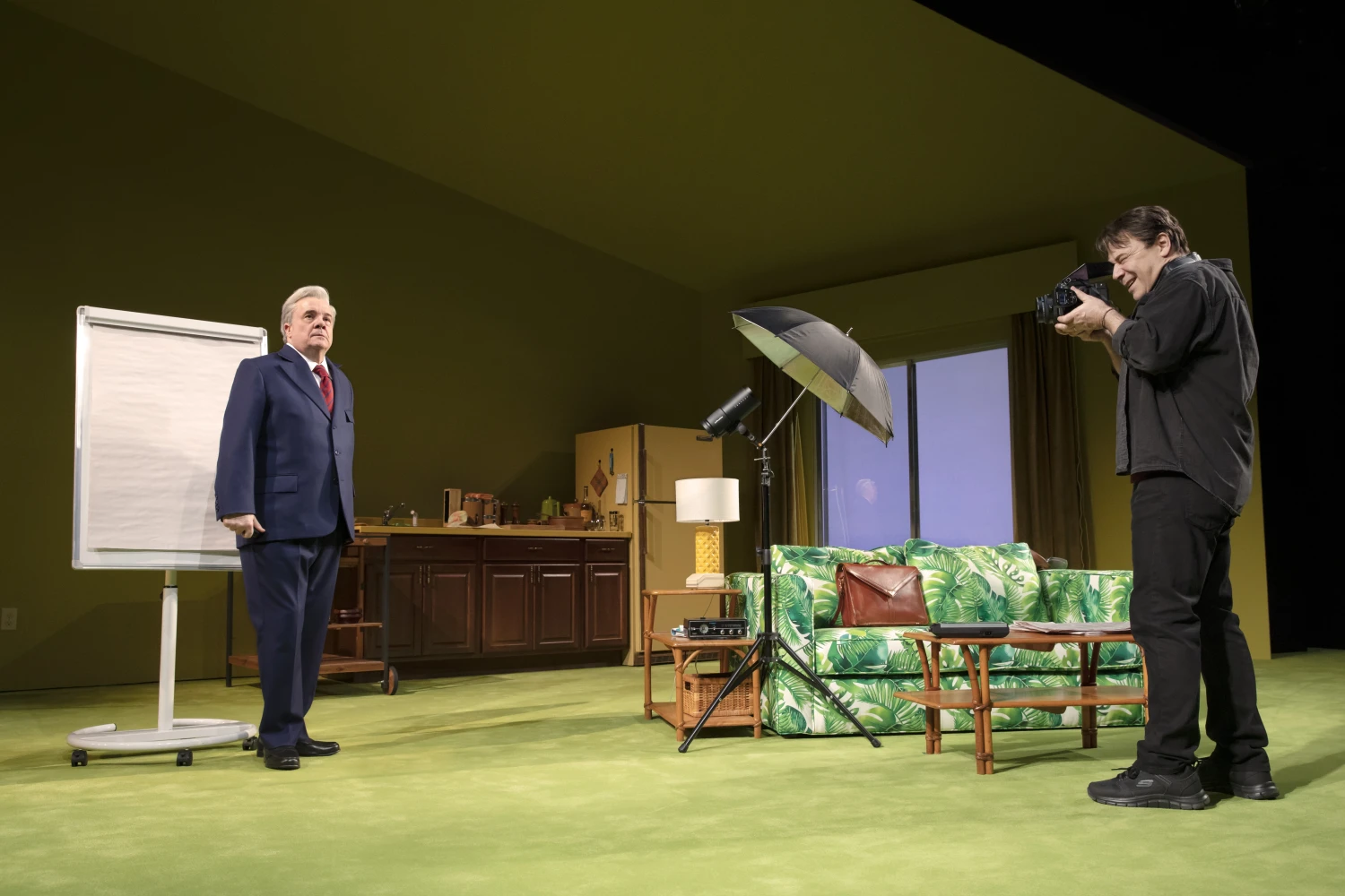 Pictures from Home on Broadway Starring Nathan Lane: What to expect - 3