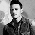 luke evans 200x200