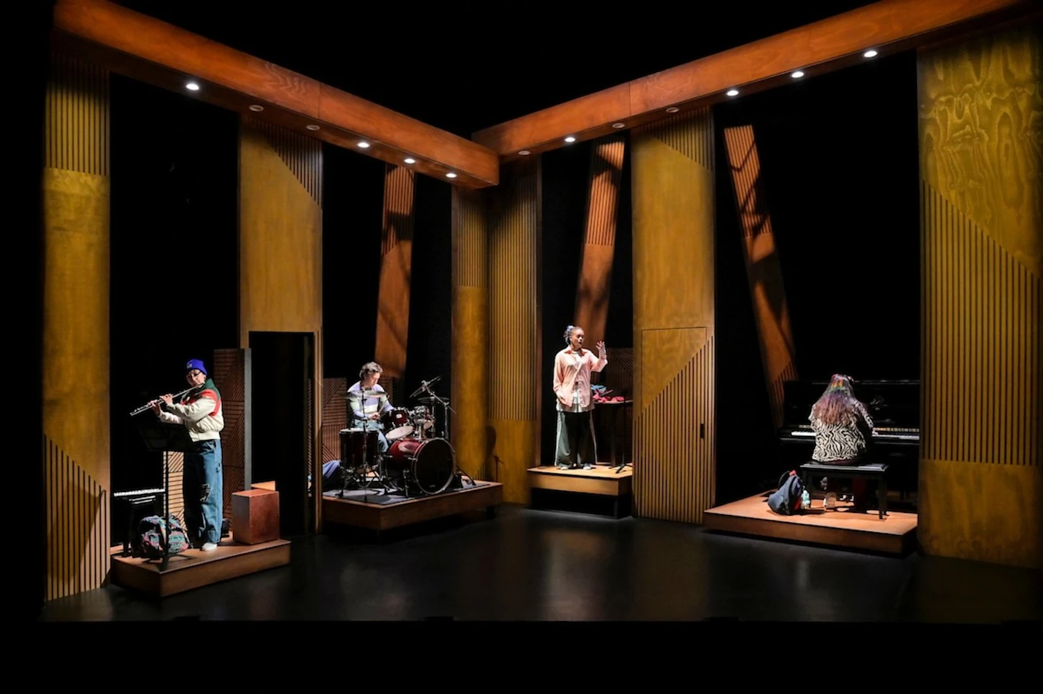 ||: Girls :||: Chance :||: Music :||: What to expect - 7