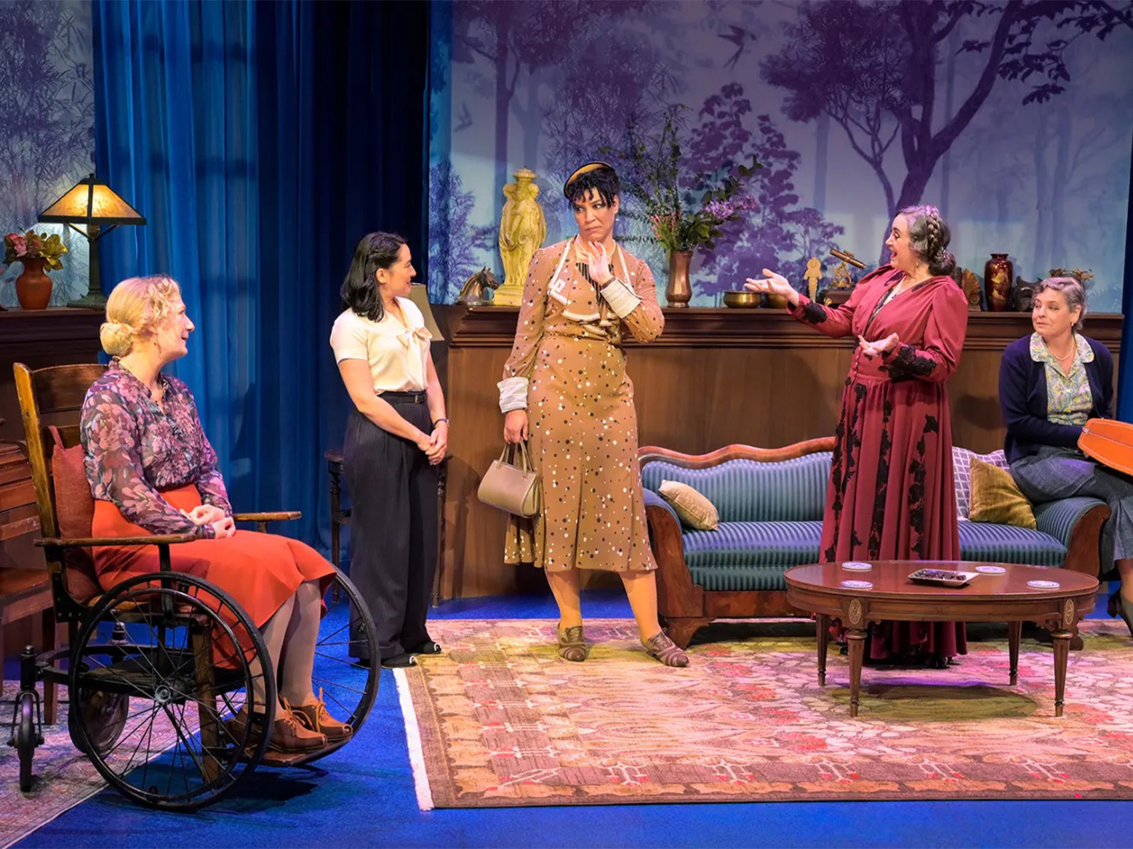 Fefu and Her Friends: What to expect - 3