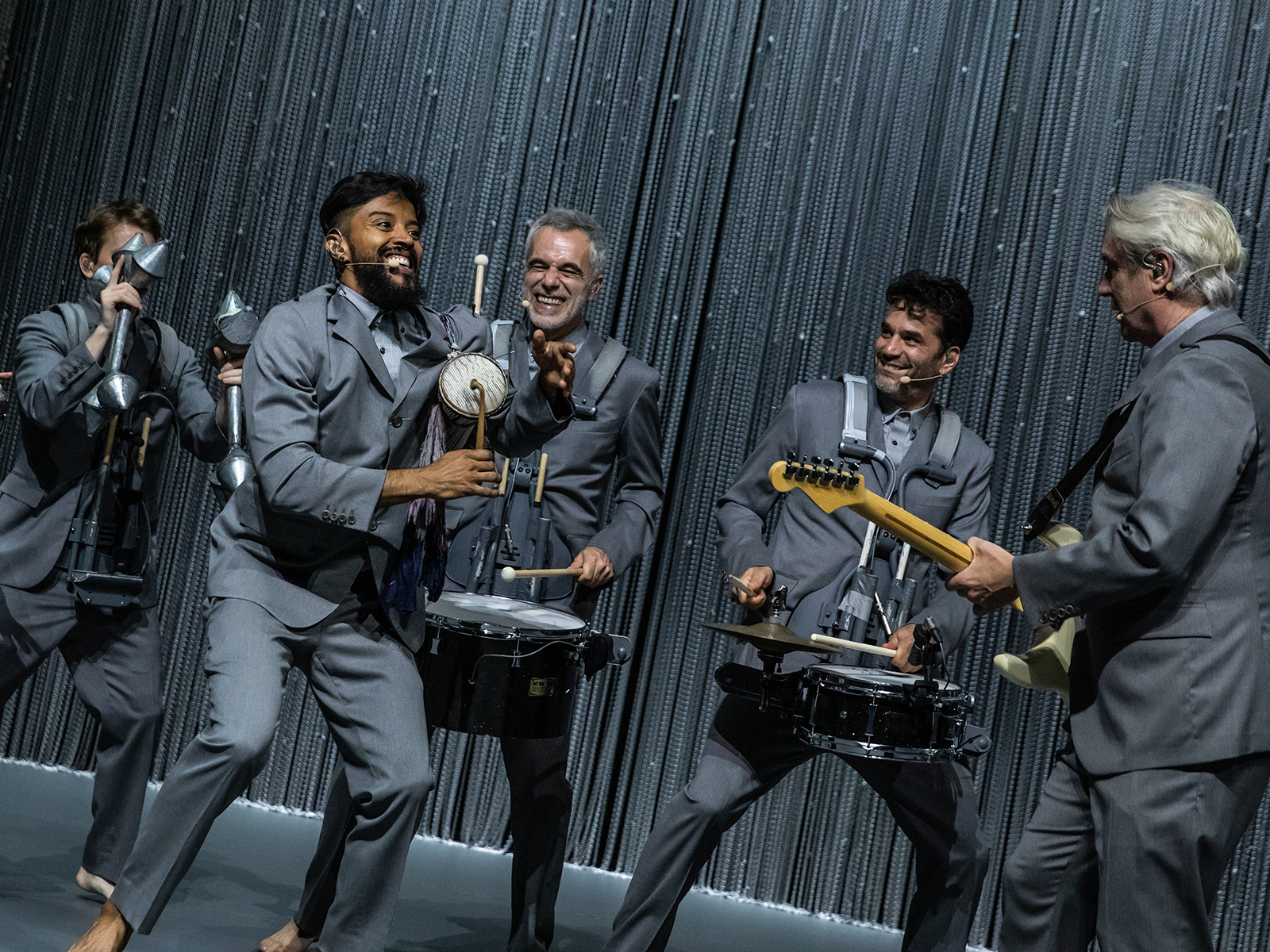 David Byrne's American Utopia Tickets | New York Theatre Guide