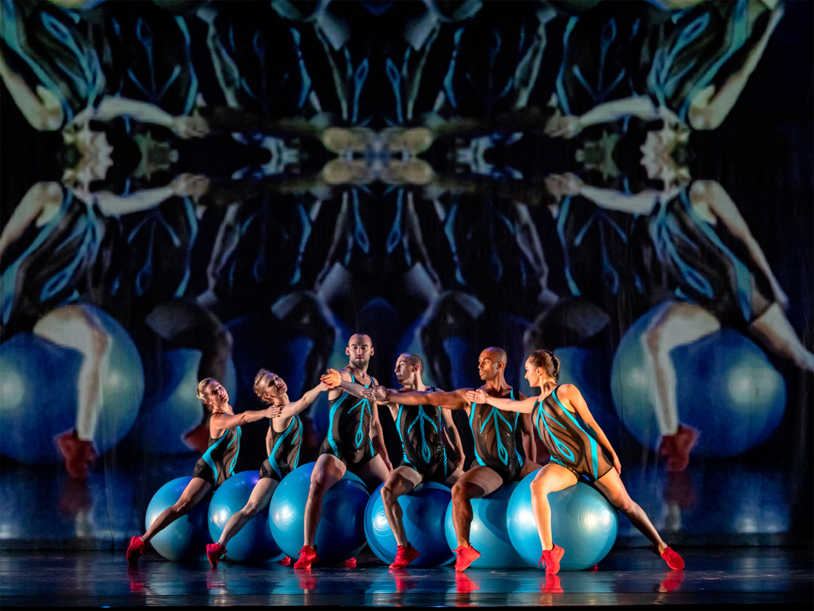 MOMIX Alice Tickets Los Angeles TodayTix