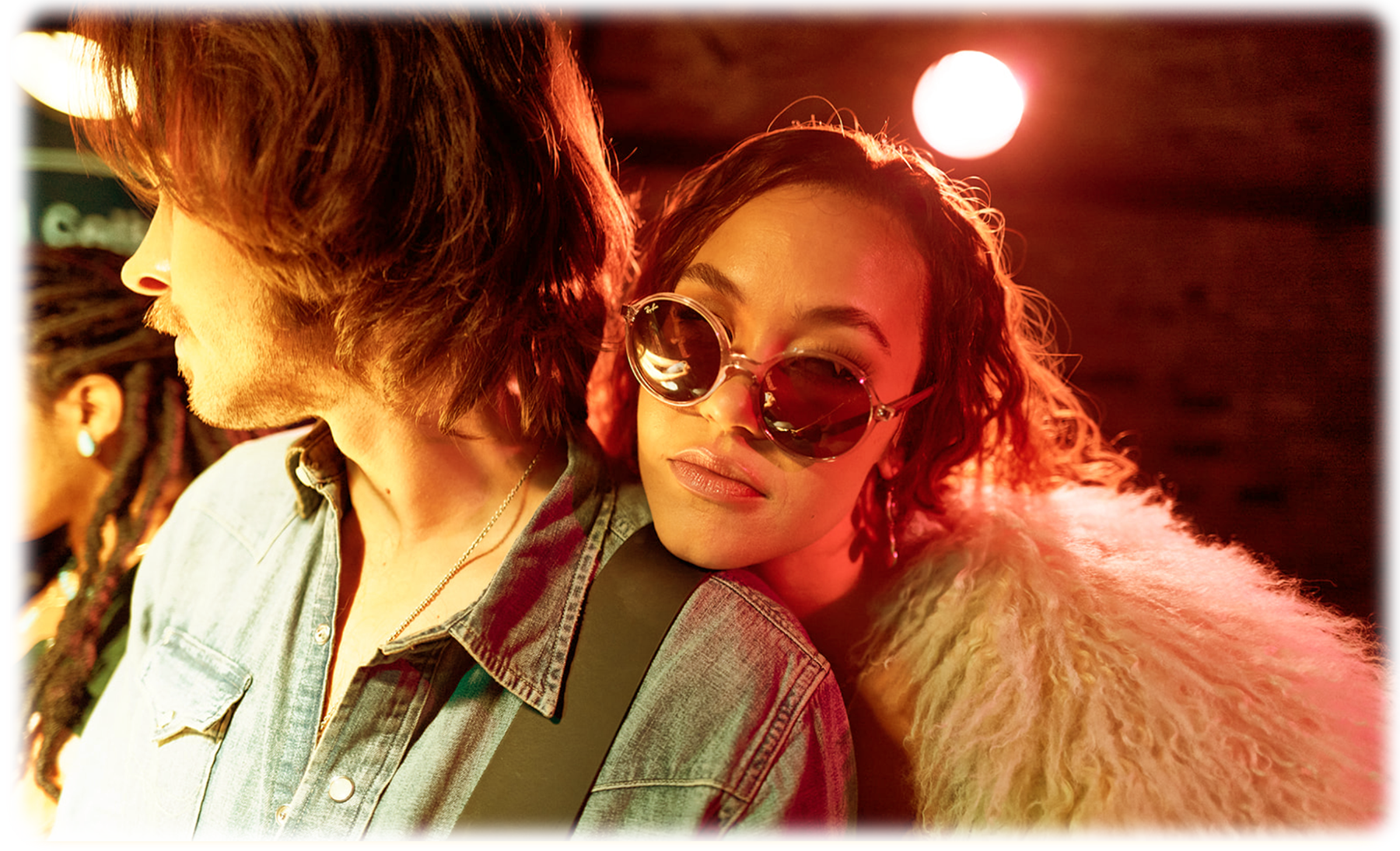 Almost Famous: What to expect - 1