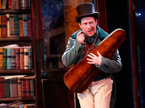 Christmas Carol Goes Wrong: What to expect - 3