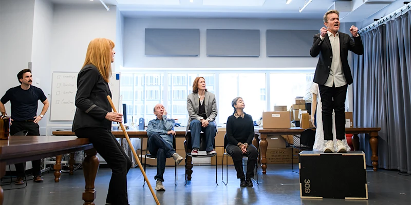 The play blends American cultural history with Franz Kafka's The Castle.