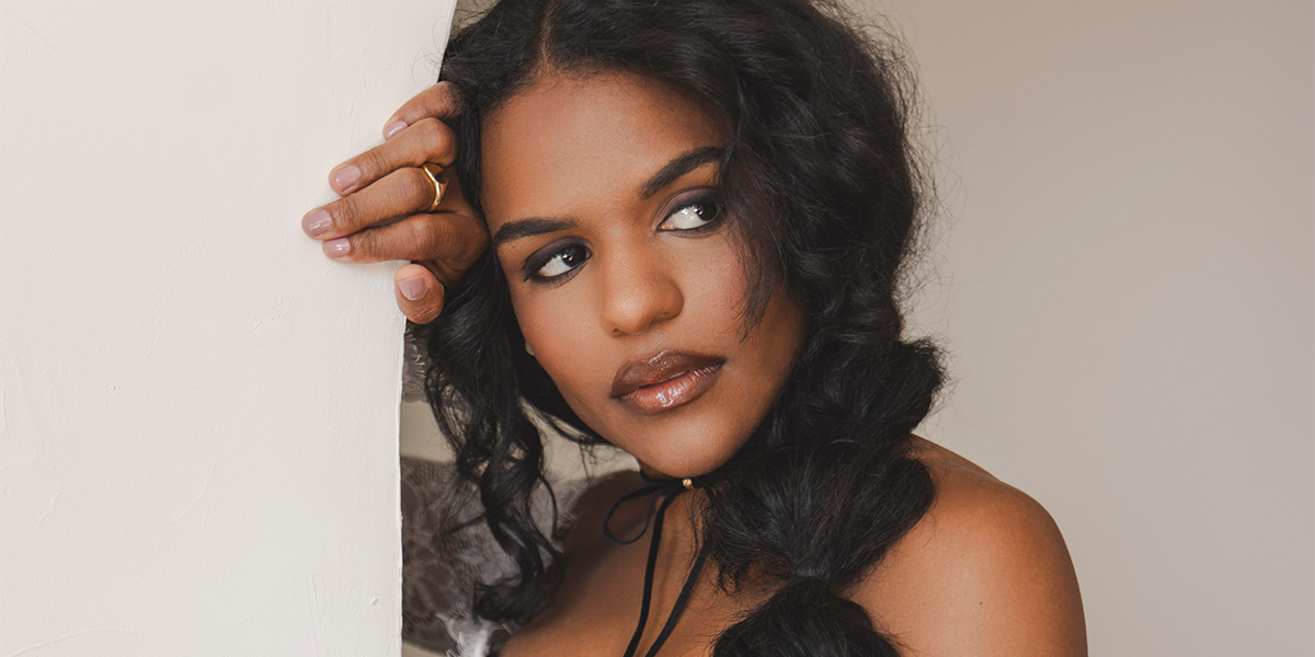2 samantha williams-1200x600-NYTG