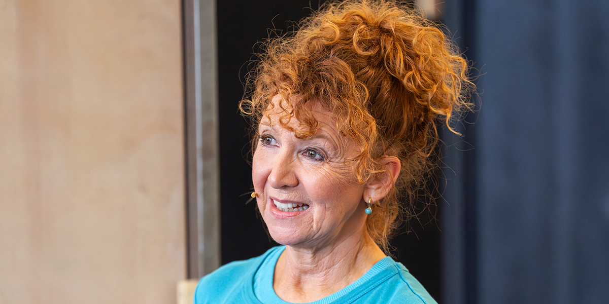 Bonnie Langford (Mrs Bird) 1200 LT photo by Johan Persson