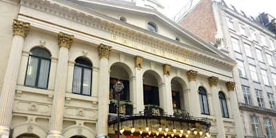 Photo credit: London Palladium (Photo by Linda Hartley on Flickr)