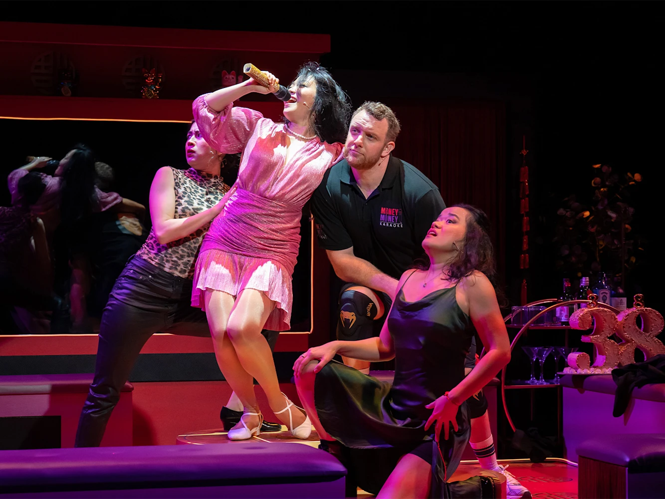 Congratulations, Get Rich! (恭喜发财, 人日快乐): What to expect - 3