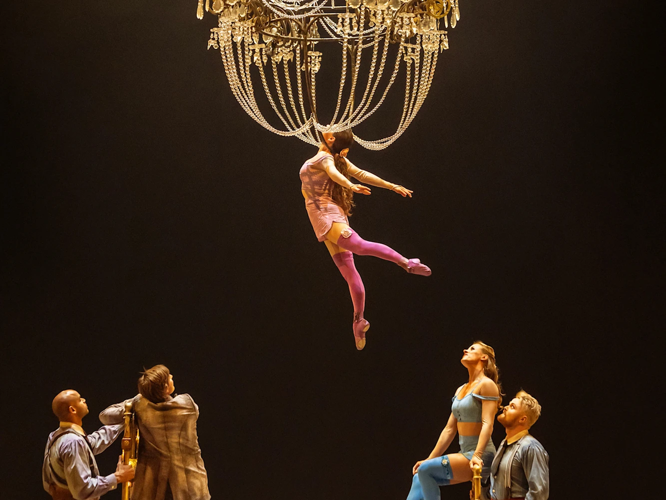 Cirque du Soleil Corteo: What to expect - 12