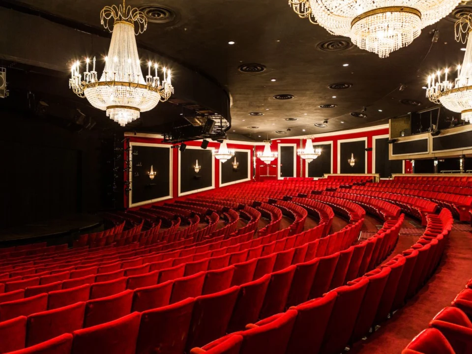 Venue photo and video of Drury Lane Theatre.