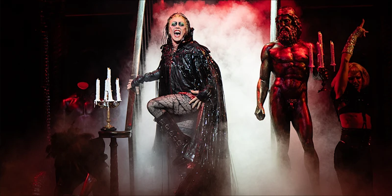 Jake Shears (Dr. Frank-N-Furter)