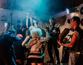 Good Vibrations: A Punk Rock Musical: What to expect - 3
