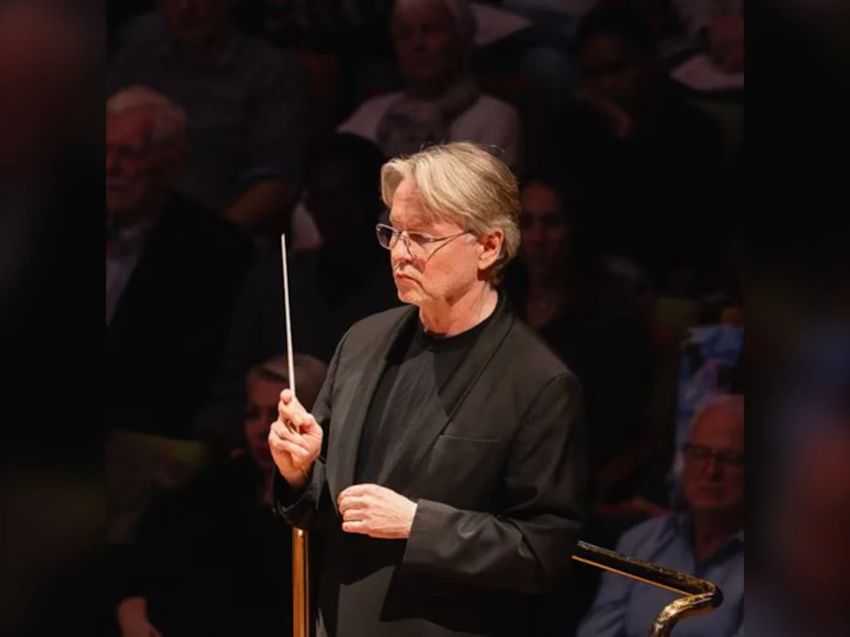 Requiem Esa-Pekka Salonen Conducts Mozart and Ligeti: What to expect - 1
