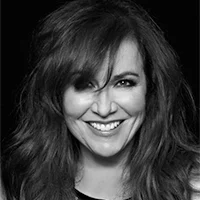 Debbie Gravitte