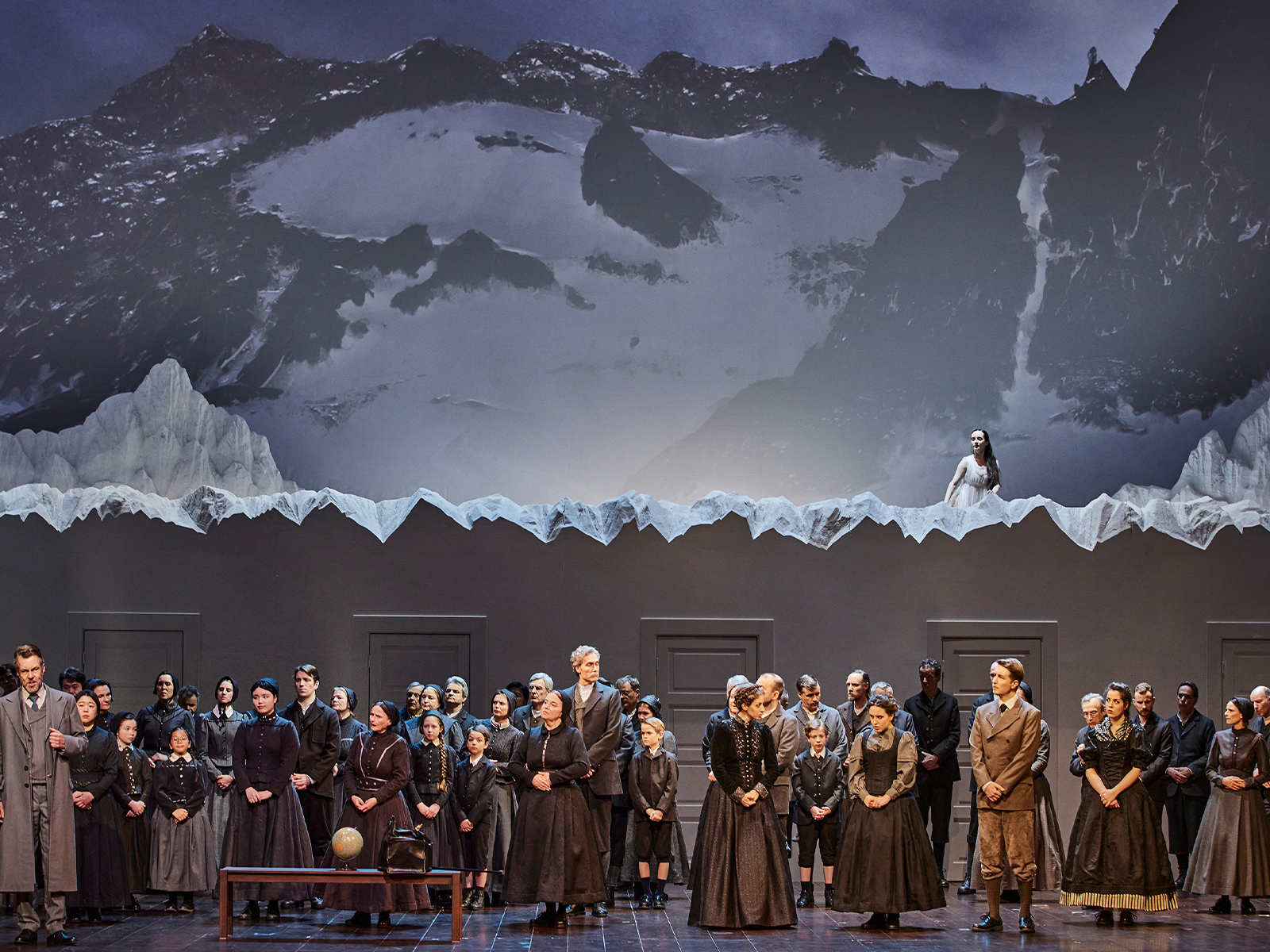 La sonnambula: What to expect - 1