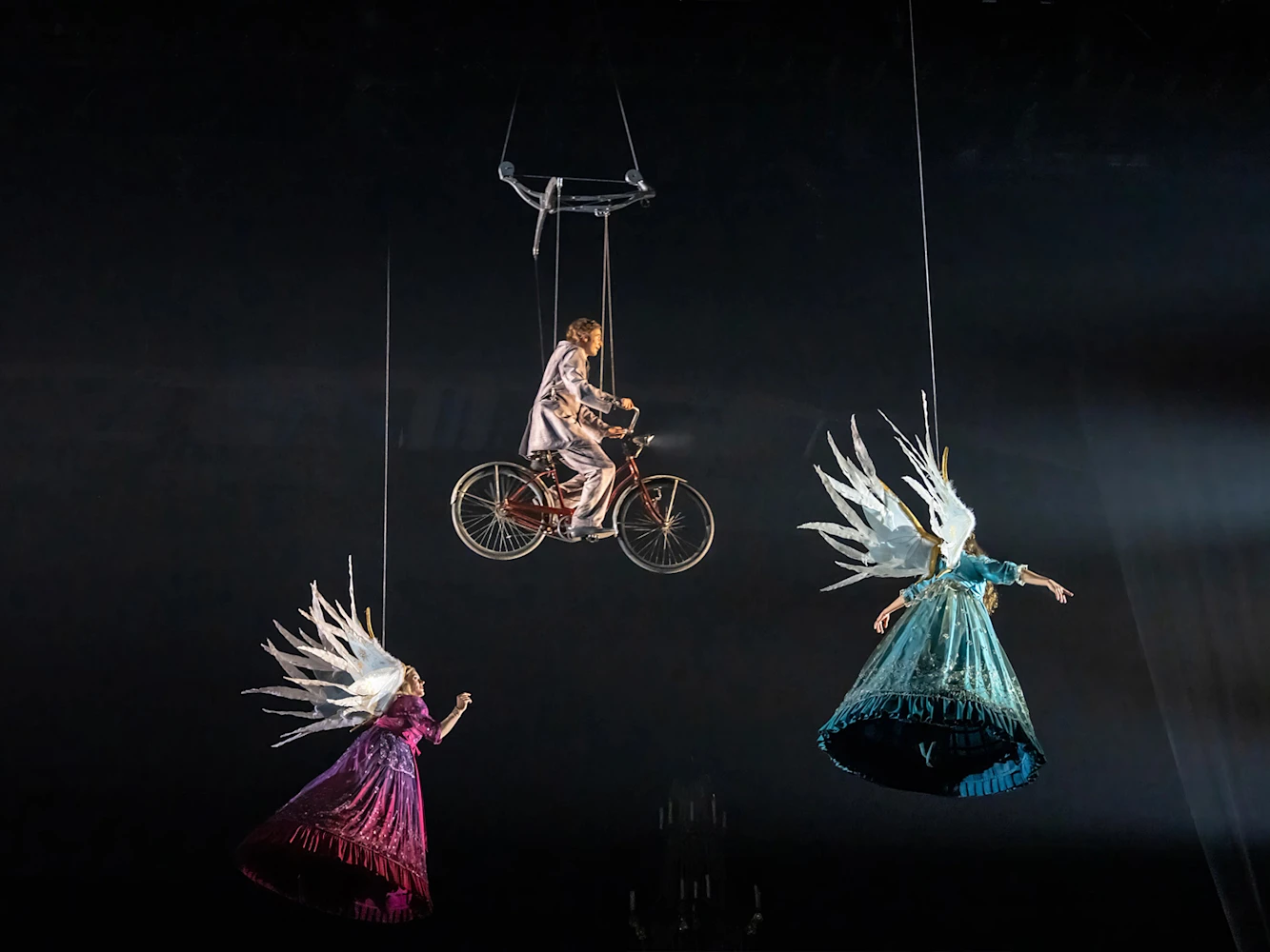 Cirque du Soleil Corteo: What to expect - 8