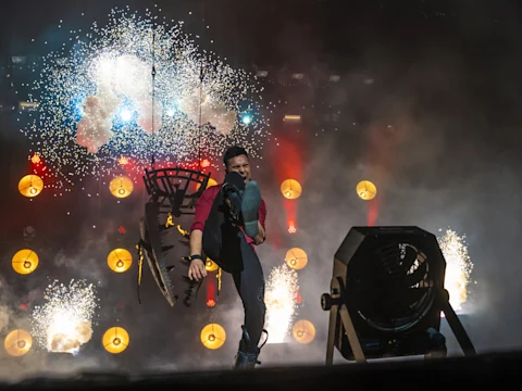 Champions Of Magic: Holiday Spectacular Production Photo