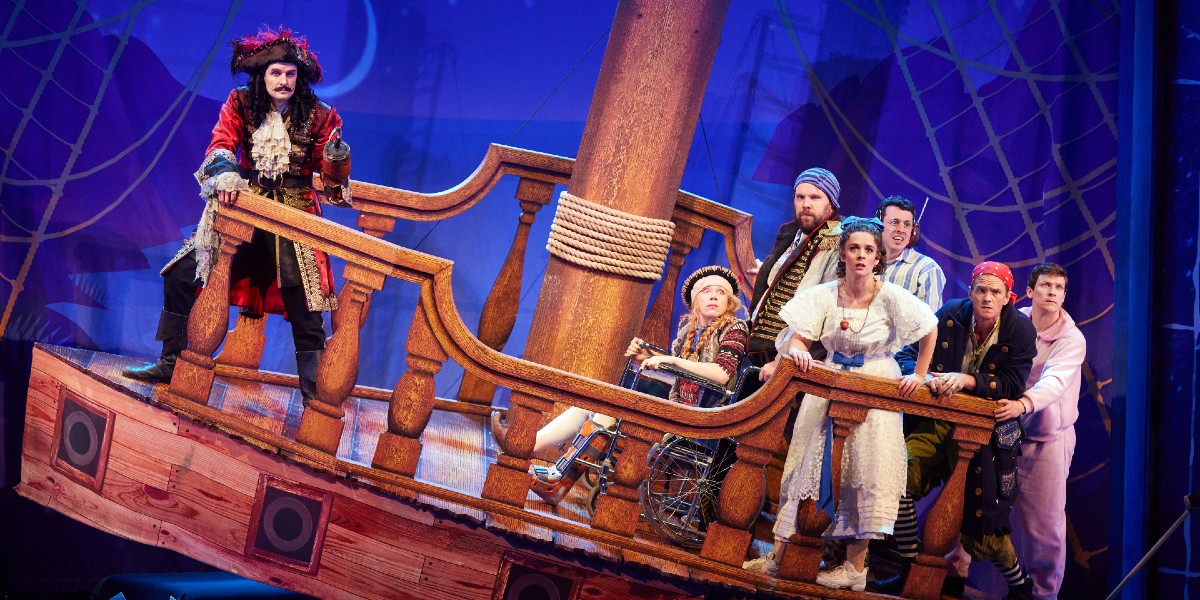 'Peter Pan Goes Wrong' review — never-ending laughs abound in this ...