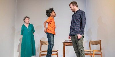 Photo credit: Linda Bassett, Samir Simon-Keegan and John Heffernan (Photo by Johan Persson)