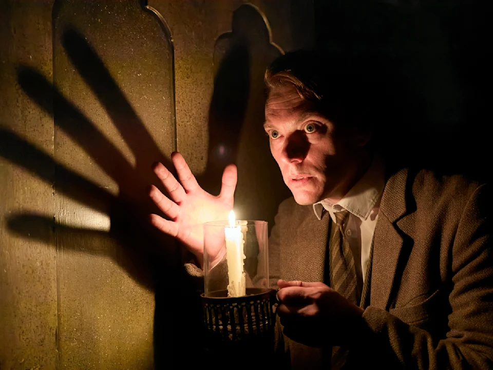 The Woman in Black: What to expect - 1