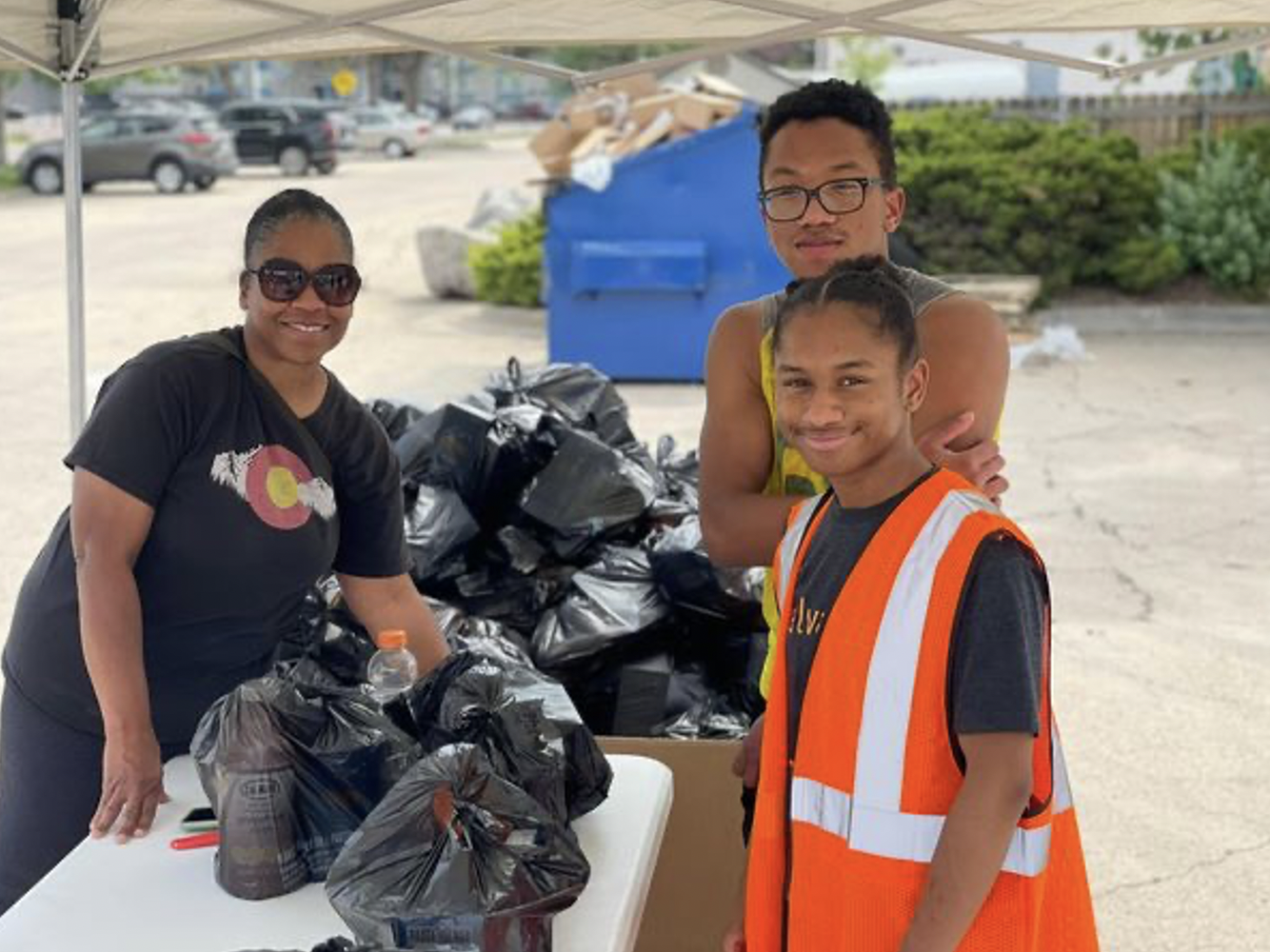 Southeast Stories: Solid Rock CDC’s CommUNITY Food Bank