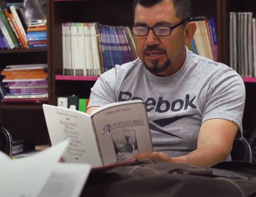 Focus Points: Supporting Community Members in Learning English