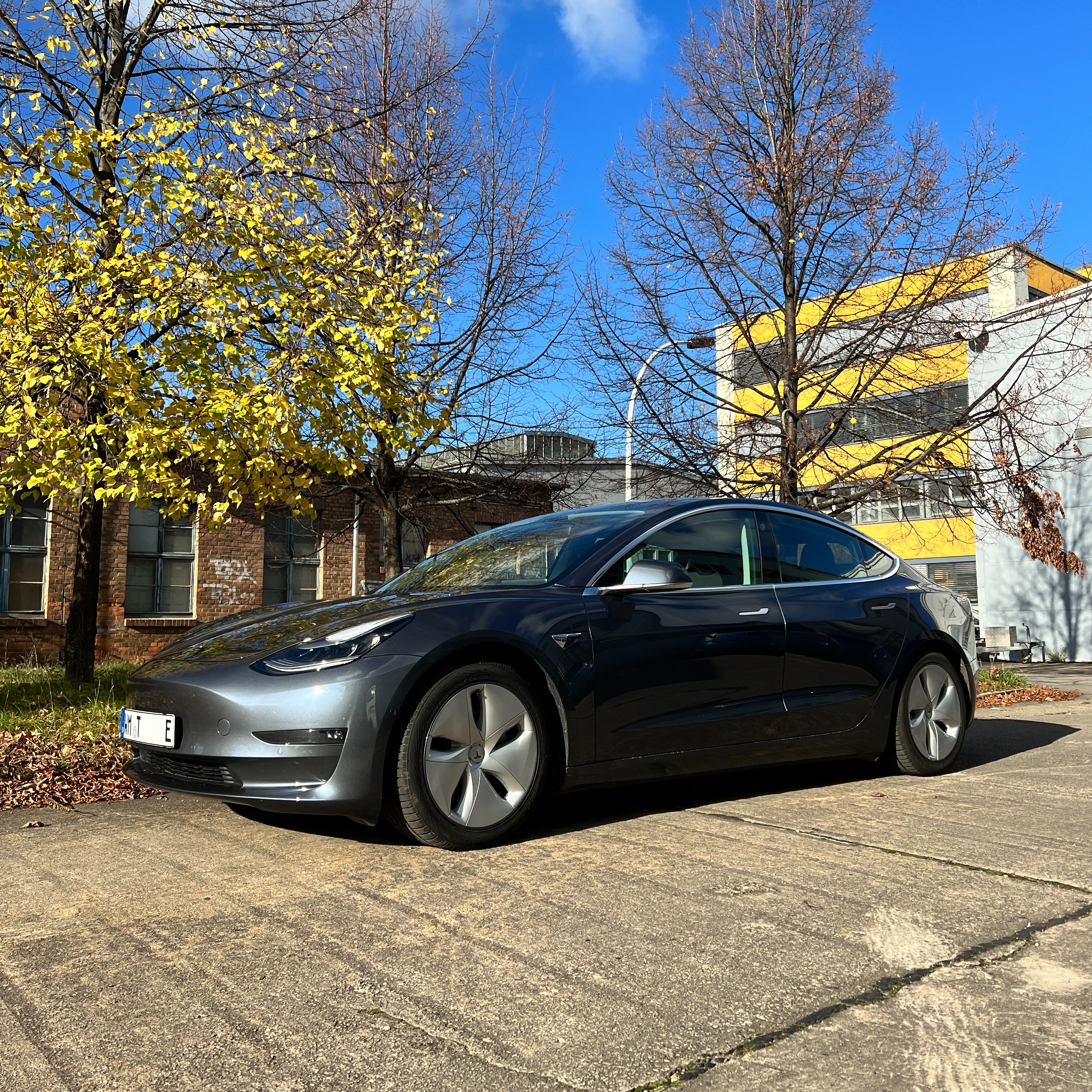 Tesla Model 3 Individuelles Lenkrad – SilentDrive.de