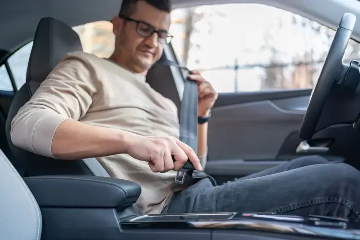 SI | Cinturón de seguridad auto