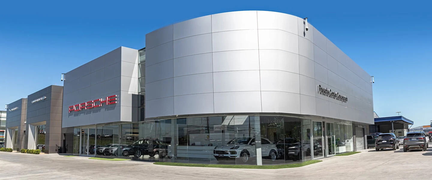 Porsche-Center-concepcion-Desktop.avif