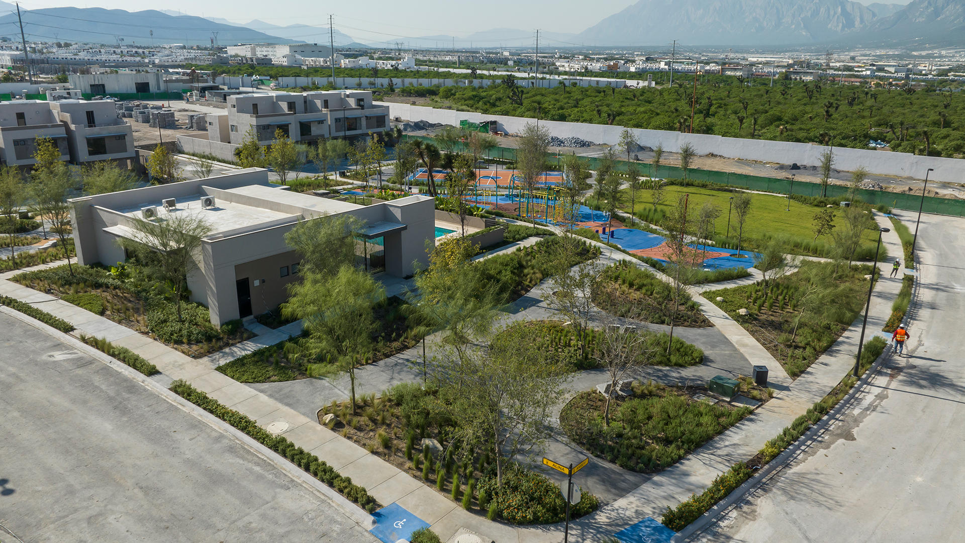 Bienes raíces y desarrollo inmobiliario