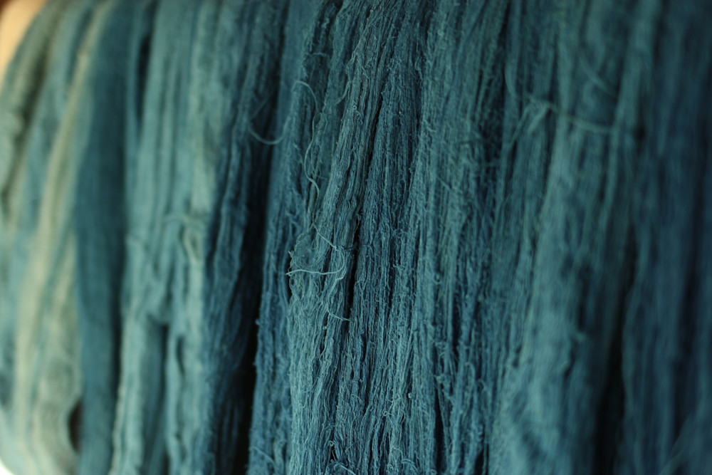 indigo-thread